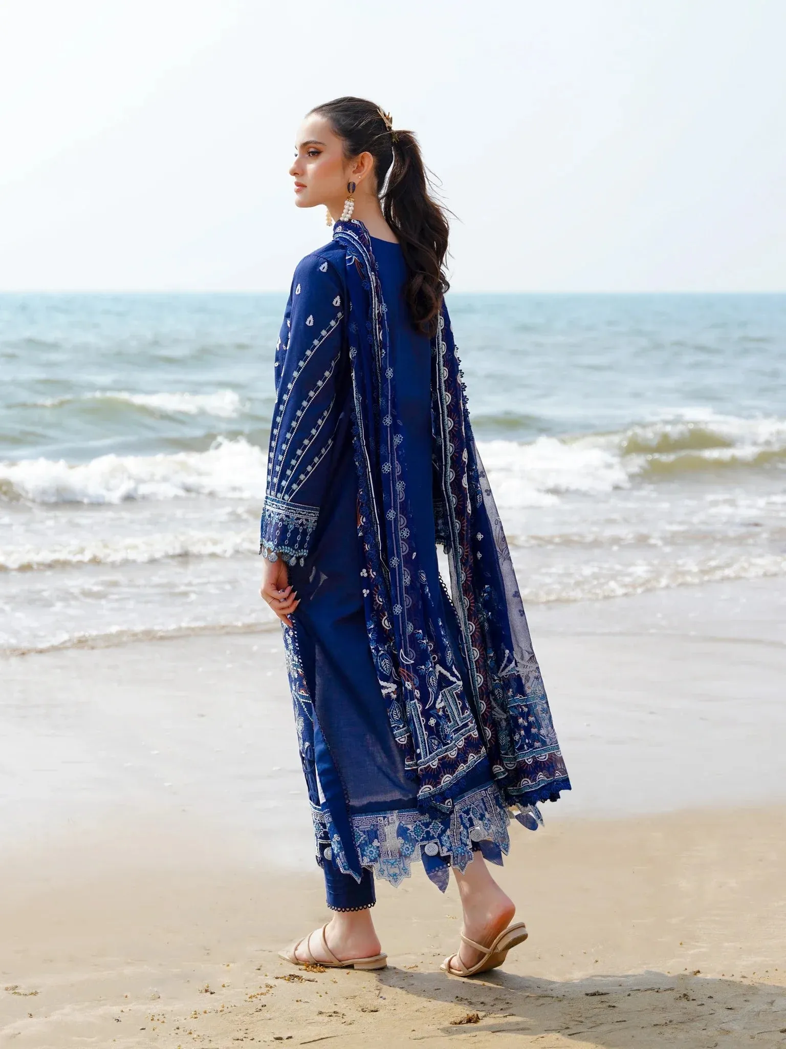 Aabyaan Saagar Luxury Festive Lawn Collection 2024 – ZAMDA (AF-09)