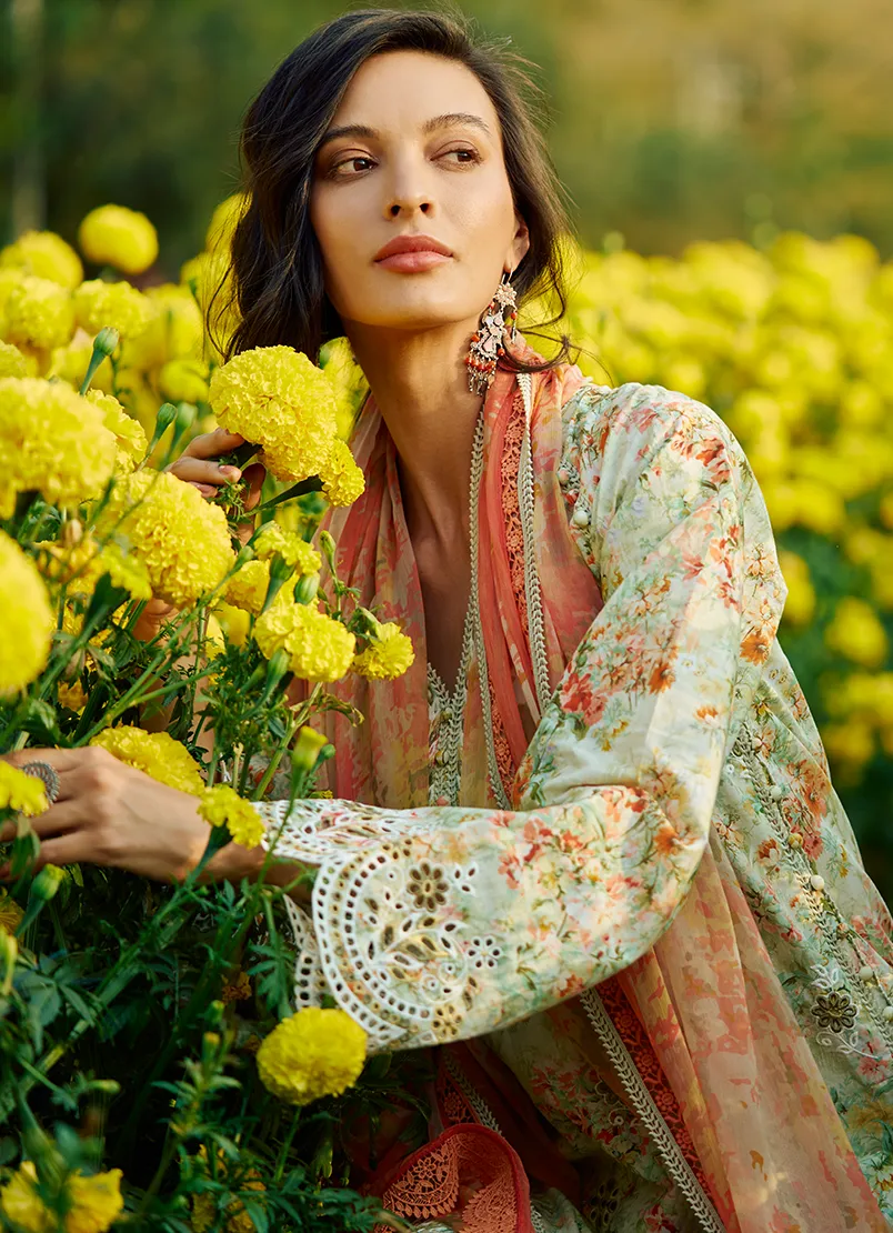 Image Printkari Luxury Lawn Collection – Semrah