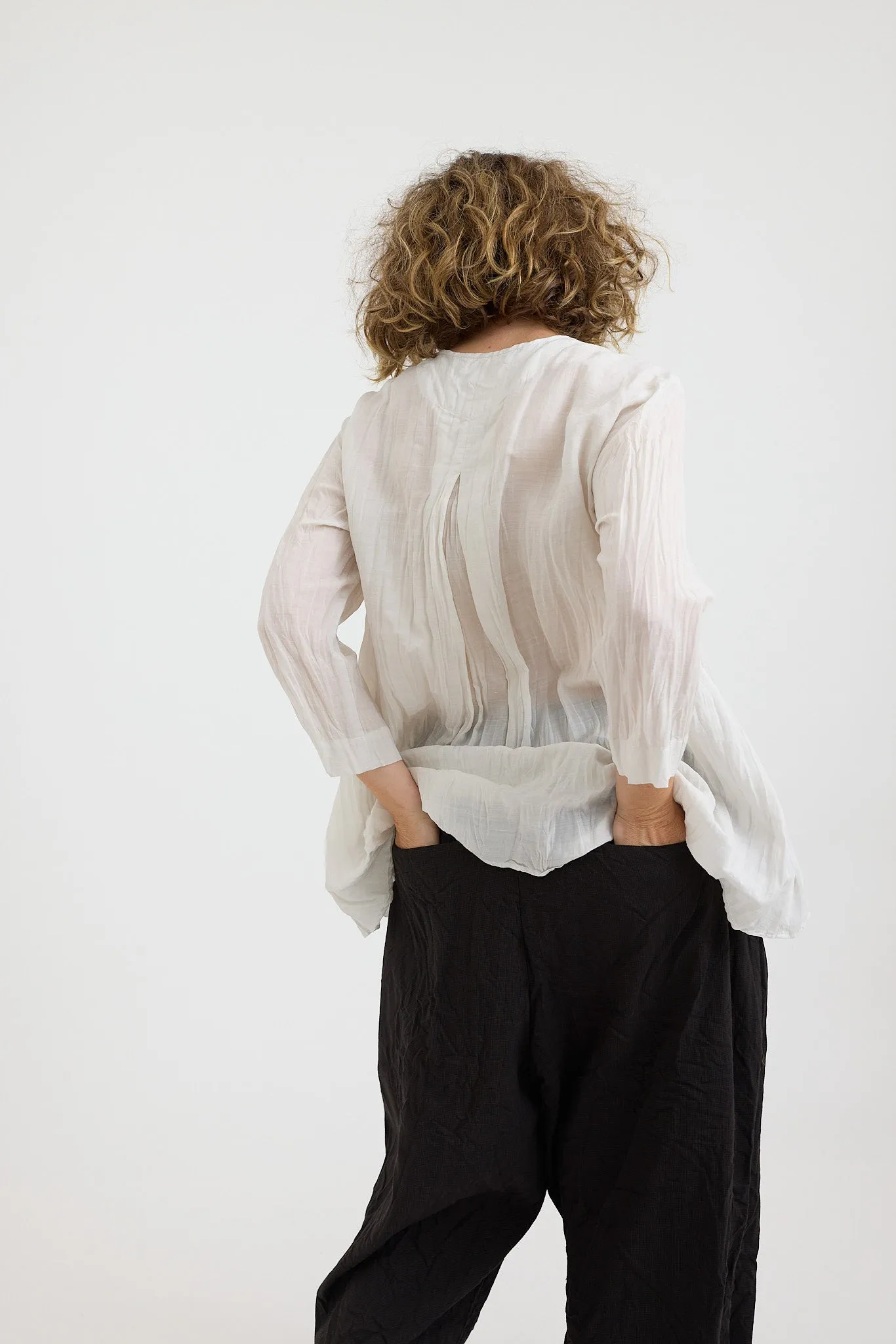 Pas de Calais - Botanical Garment Dye Blouse