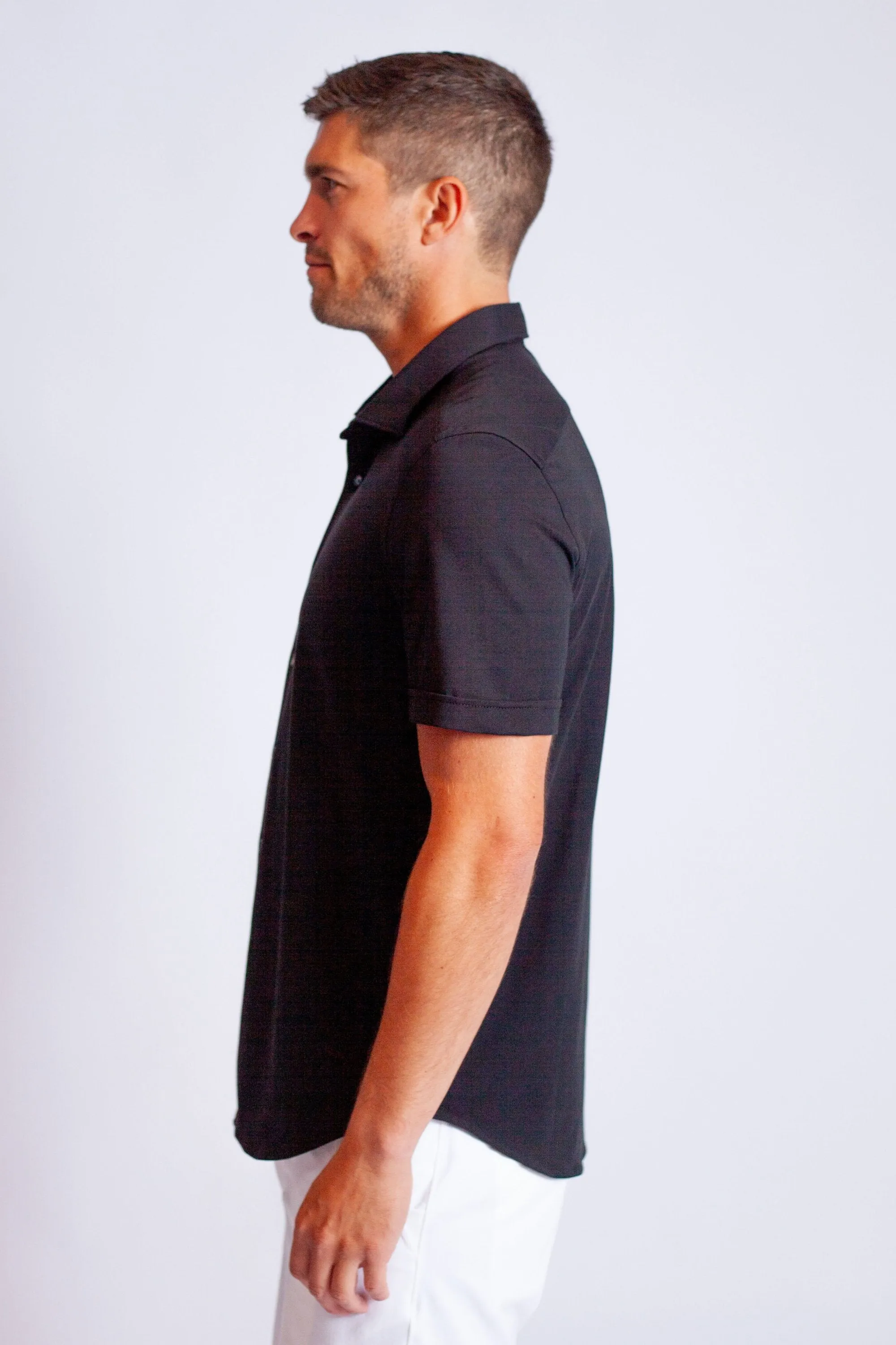 Single Shot Short Sleeve Tech Shirt - Black