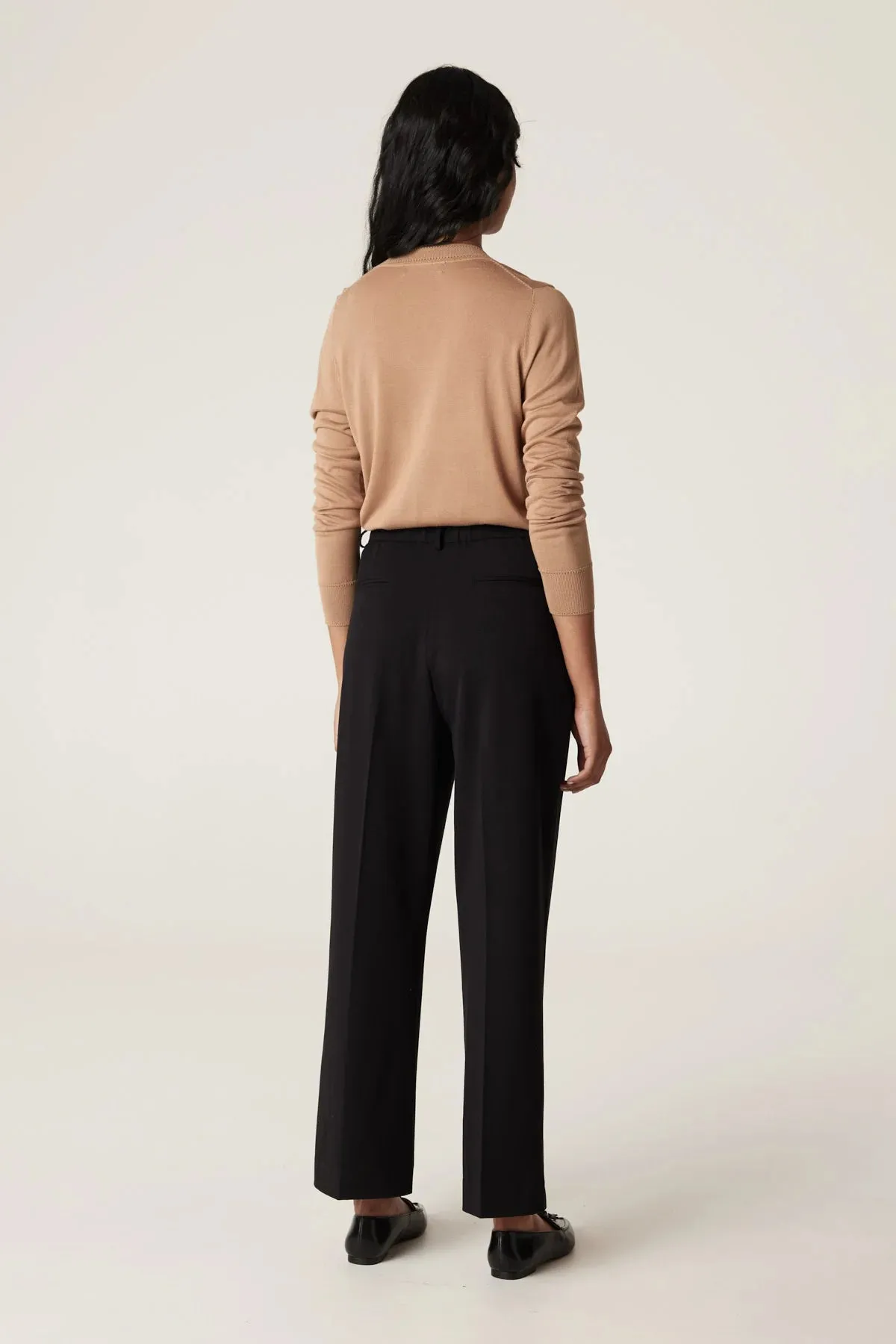 TENCEL V NECK JUMPER | Latte