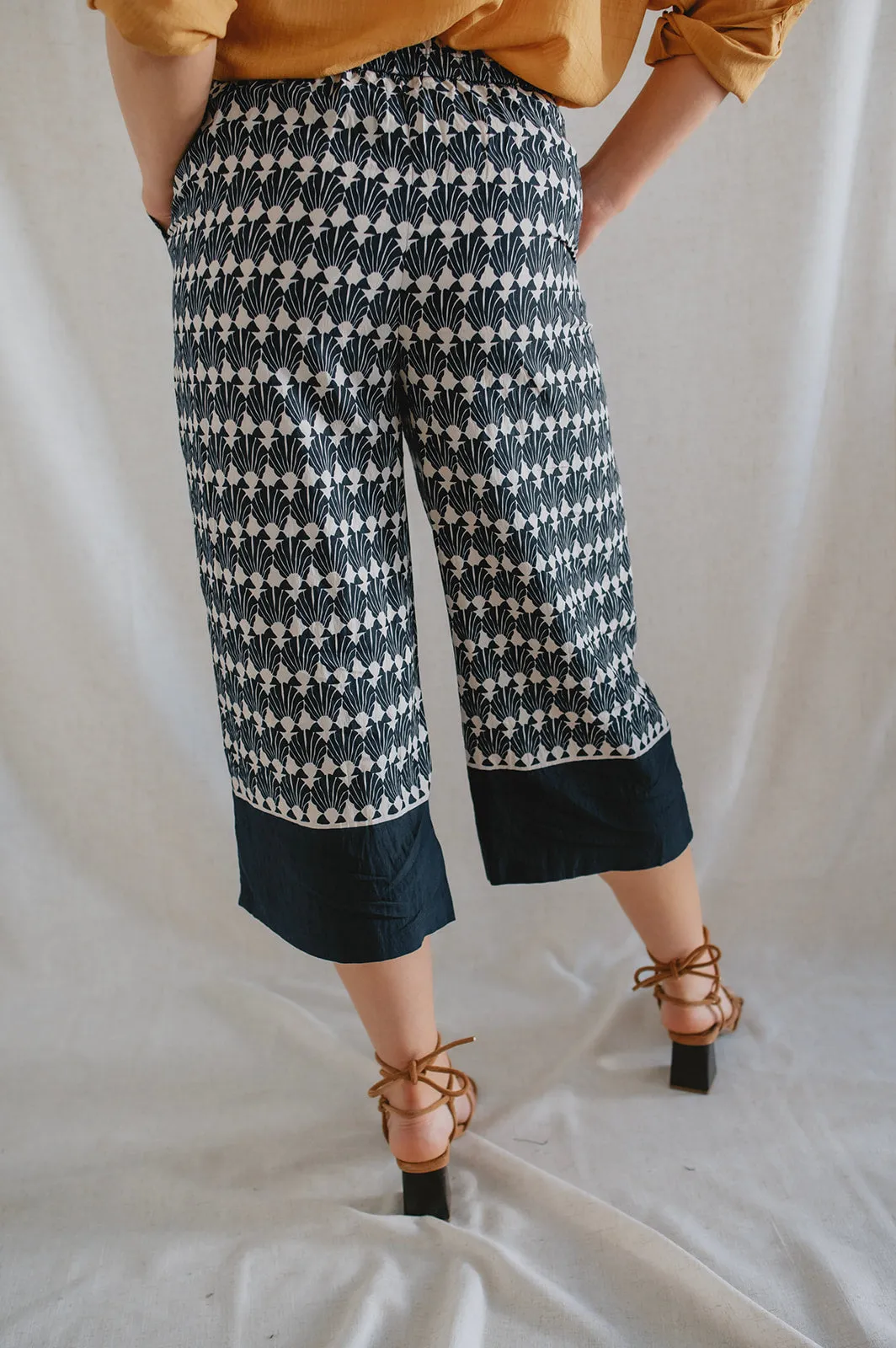 The Shell Geo Border Culottes