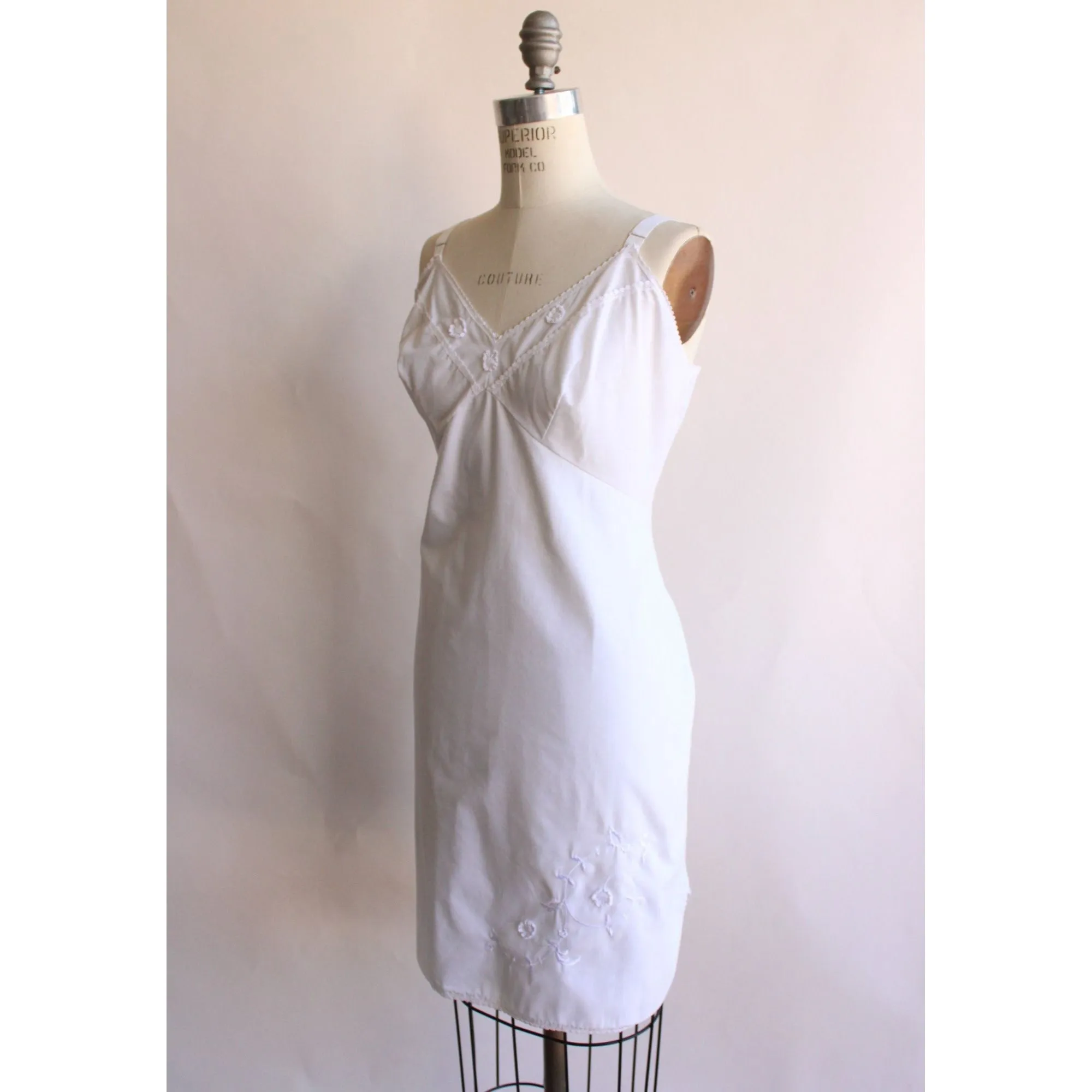 Vintage 1960s White Cotton Slip